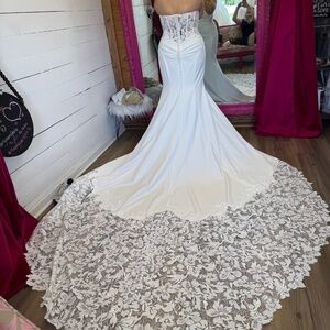 Essense of Australia wedding dress